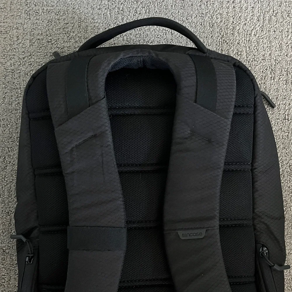 Incase Black Slim Laptop Backpack